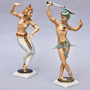 Парные Фарфоровые статуэтки «Балийский танец с мечом», Hutschenreuther Германия.