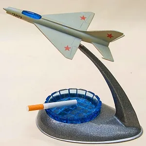 Оригинальный Сувенир -  Мелочевница - Пепельница «Самолёт МиГ-21» СССР  - 1976 год.