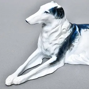 Коллекционная статуэтка «ОХОТНИЧЬЯ СОБАКА. Русская псовая борзая», Фарфор ROSENTHAL Германия.