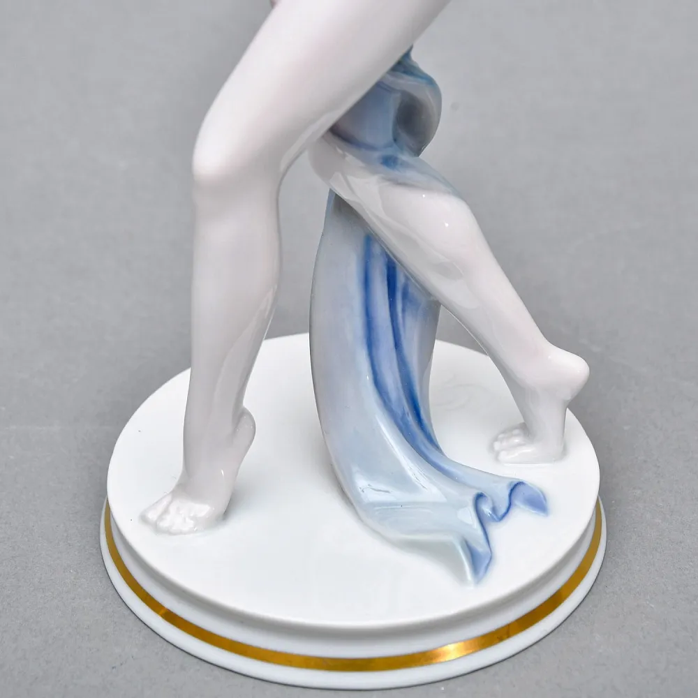 Антикварная Фарфоровая статуэтка «Обнаженная с шарфом», ROSENTHAL Германия - 1924 год. 