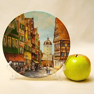 Коллекционная Тарелка «Королевские ворота в Эттингене» Фарфор VOHENSTRAUSS, Германия -1989 год.