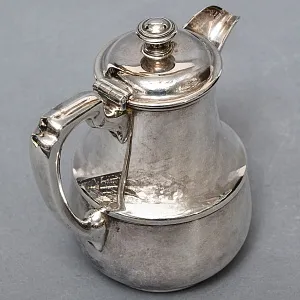 Винтажный Металлический Кофейник - Чайник на 550 мл. Silverplate, SHEFFIELD Англия.