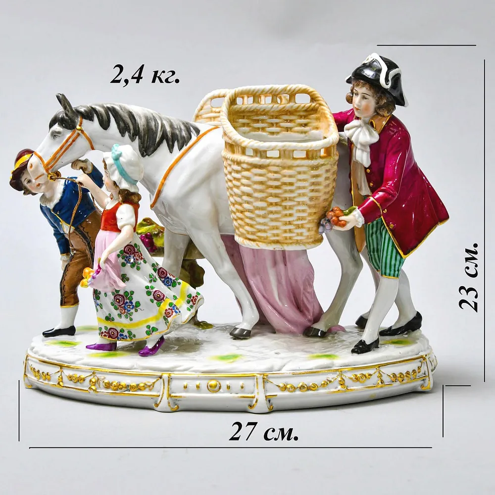 Антикварная Статуэтка - Салфетница «Дети и мул», фарфор SITZENDORF, Германия 1884 - 1902 годы.
