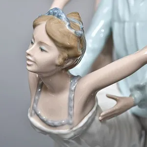 Коллекционная Фарфоровая статуэтка «Балетная пара. Танец», Nao by Lladro Испания, 80-е гг.
