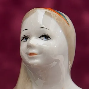 Фарфоровая Статуэтка «Девушка» Барановский ФЗ - CCCР 60 -е годы ХХ века.