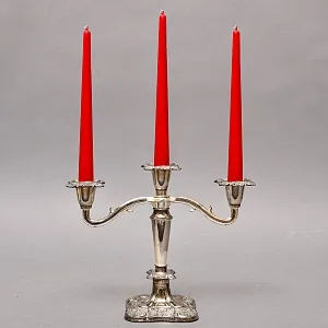 Парные Канделябры - Подсвечники на три свечи Silverplate, SHEFFIELD Англия середина ХХ века.