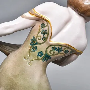 Антикварная Фарфоровая статуэтка «Карнавал. Девушка с лютней», Rosenthal Германия - 1914 год. 