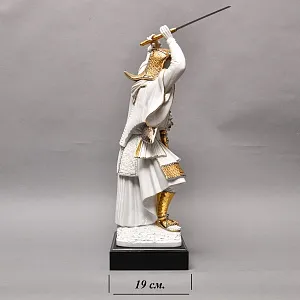 Большая Авторская Фарфоровая статуэтка «Самурай - Путь Воина», Ahura Италия, 80-е годы ХХ века.