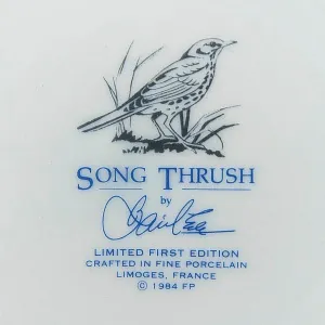 Коллекционная Тарелка «Певчий Дрозд» Фарфор Лимож Limoges Франция 1984 год.