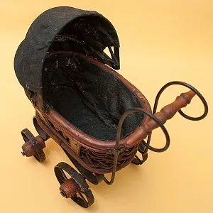 Старинная Детская Игрушка «Антикварная Коляска», Металл / Дерево, Франция начало ХХ века.