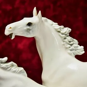 Коллекционная Фарфоровая Статуэтка «БЕГУЩИЕ ЛОШАДИ», Hutschenreuther,  Германия, 1968-1970 гг.