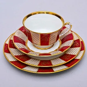 Фарфоровый Набор «Эгоист» - 4 предмета из серии «Золотая снежинка», Furstenberg Германия.