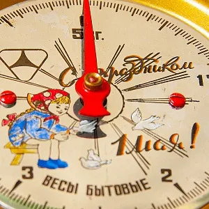 Редкость! Винтажные Бытовые Кухонные Весы «1 -е МАЯ» на 5 кг., Тюмень, СССР -1977 год.