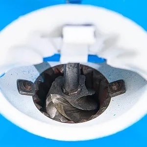 Коллекционная Винтажная ручная механическая кофемолка «Tre Spade» Бельгия.