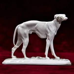 Редкость! Антикварная Фарфоровая Статуэтка «Собака. Арабская Борзая Слюги», Nymphenburg Германия.