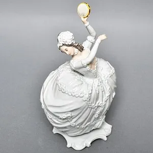 Антикварная Фарфоровая статуэтка «Девушка с бубном», Rosenthal Германия, 1912 - 1914 годы. 