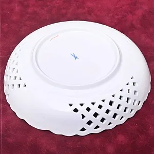 Сервировочная Тарелка - Блюдо - Сухарница «МАК», Фарфор MEISSEN Германия.