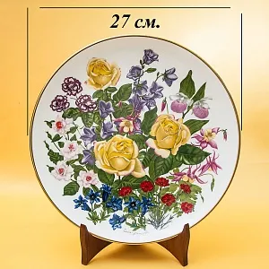 Коллекционная Тарелка «ЦВЕТЫ ИЮНЯ» Фарфор, WEDGWOOD, Англия -1978 год.