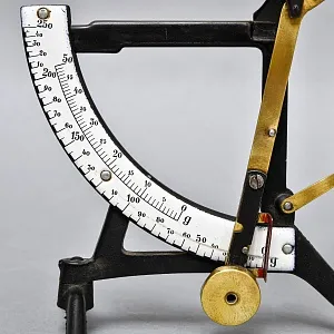 Винтажные Почтовые Механические Весы Повышенной точности до 250 гр. Германия 50 гг. 