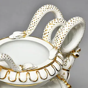 Редкость! Большая Фарфоровая ваза «Розовый куст», MEISSEN / МЕЙСЕН Германия, начало ХХ века.