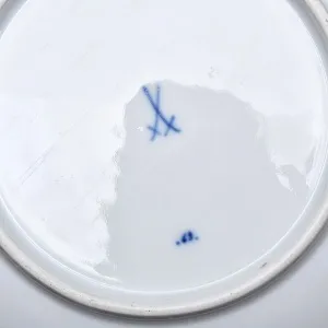 Антикварное Фарфоровое Блюдо - Тарелка «Букет с тюльпаном и розой», MEISSEN Германия.