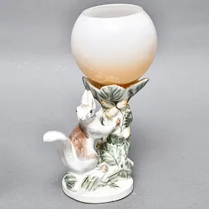 Фаянсовая Настольная Лампа - Светильник «Белка» СССР ЗиК Конаково - 1958 год.