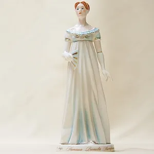 Авторская Коллекционная Фарфоровая Статуэтка «Наташа Ростова», Россия.