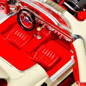 Коллекционная Металлическая Модель «Автомобиль - Mercedes-Benz 300 SL Cabriolet» Германия.