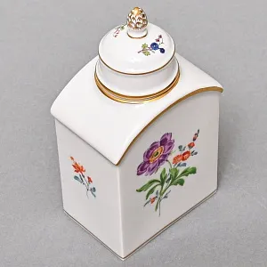 Фарфоровая Чайница с крышкой «BLUME», MEISSEN / МЕЙСЕН Германия, середина ХХ века.