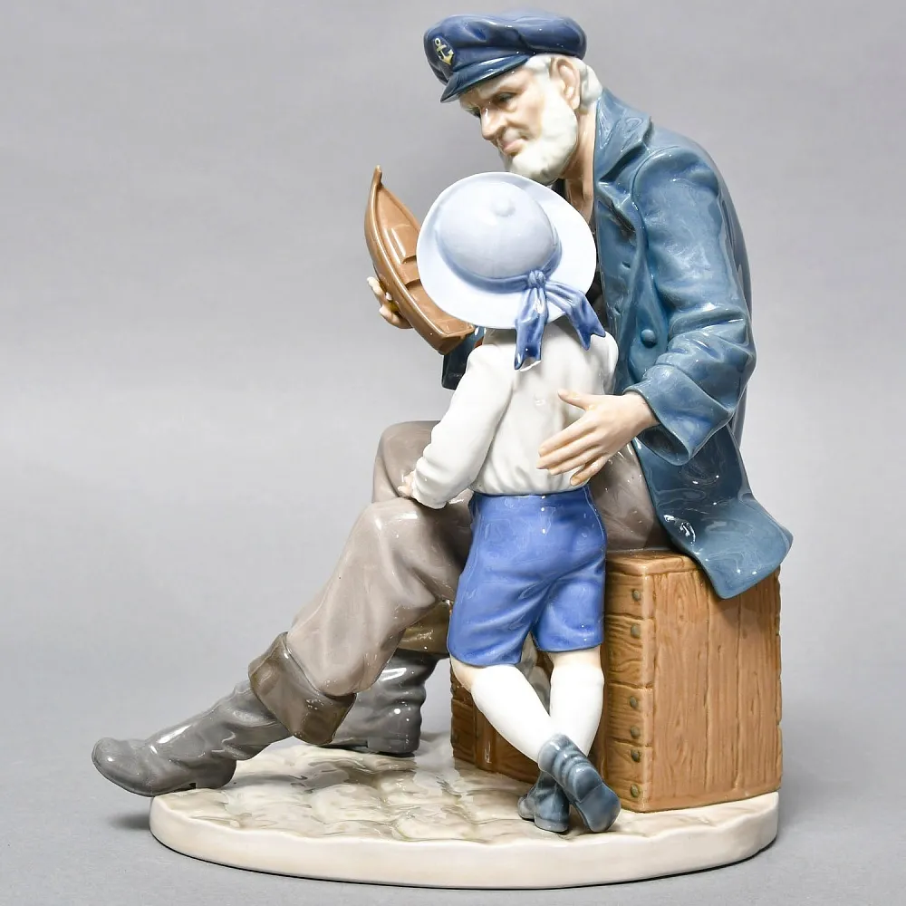 Коллекционная Фарфоровая статуэтка «Старый моряк и мальчик», Lladro Испания, 1984 - 2002 годы. 