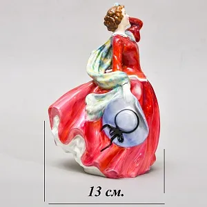 Коллекционная Фарфоровая статуэтка «Прекрасное Утро. Девушка со шляпой», Royal Doulton Англия.