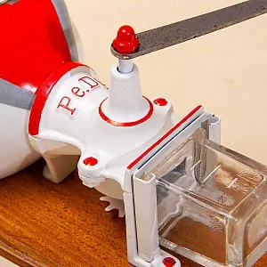 Винтажная Настенная Ручная Кофемолка в стиле АРТ-Деко, Голландия PeDe, середина ХХ века..