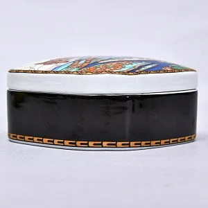 Коллекционная Шкатулка «Иван Царевич и Серый волк» из серии «Русские Сказки», Фарфор VIlleroy&Boch, Германия.