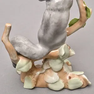 Коллекционная Фарфоровая статуэтка «Белка. Соня», Lladro / Лядро Испания.