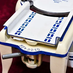 Антикварный Чугунный Ручной Циркулярный Нож  - Слайсер, Alexanderwerk Германия.