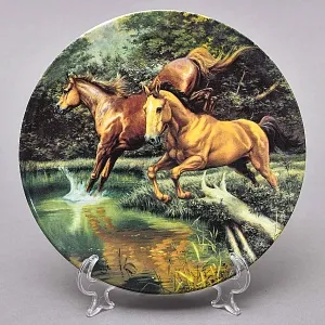 Коллекционная Фарфоровая тарелка «Лошади. Прыжок в пруд», Furstenberg Германия - 1995 год.