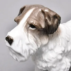 Коллекционная  Фарфоровая статуэтка «Собака. Фокстерьер», Karl Ens Германия, первая половина ХХ века.