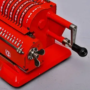 Арифмометр - Механическая Счётная Машинка «КРАСНЫЙ ФЕЛИКС» СССР.