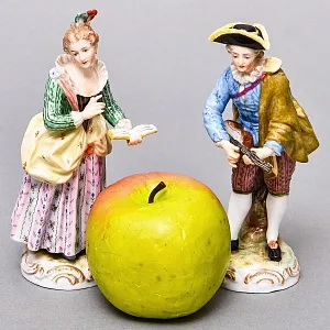 Антикварные Парные статуэтки «Музыкальный Дуэт», Фарфор, Dressel & Kister Passau Германия, 1907 - 1922 гг. 