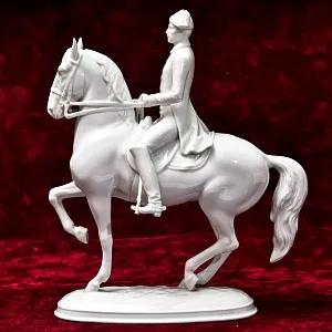 Редкая! Коллекционная Фарфоровая статуэтка «РЫСЬ», Wiener Porzellanmanufaktur Augarten, Австрия, середина ХХ века.