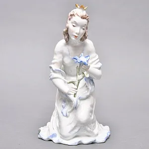 Коллекционная Фарфоровая статуэтка «ПРИНЦЕССА С ЦВЕТКОМ», ROSENTHAL Германия, 60-е годы ХХ века. 