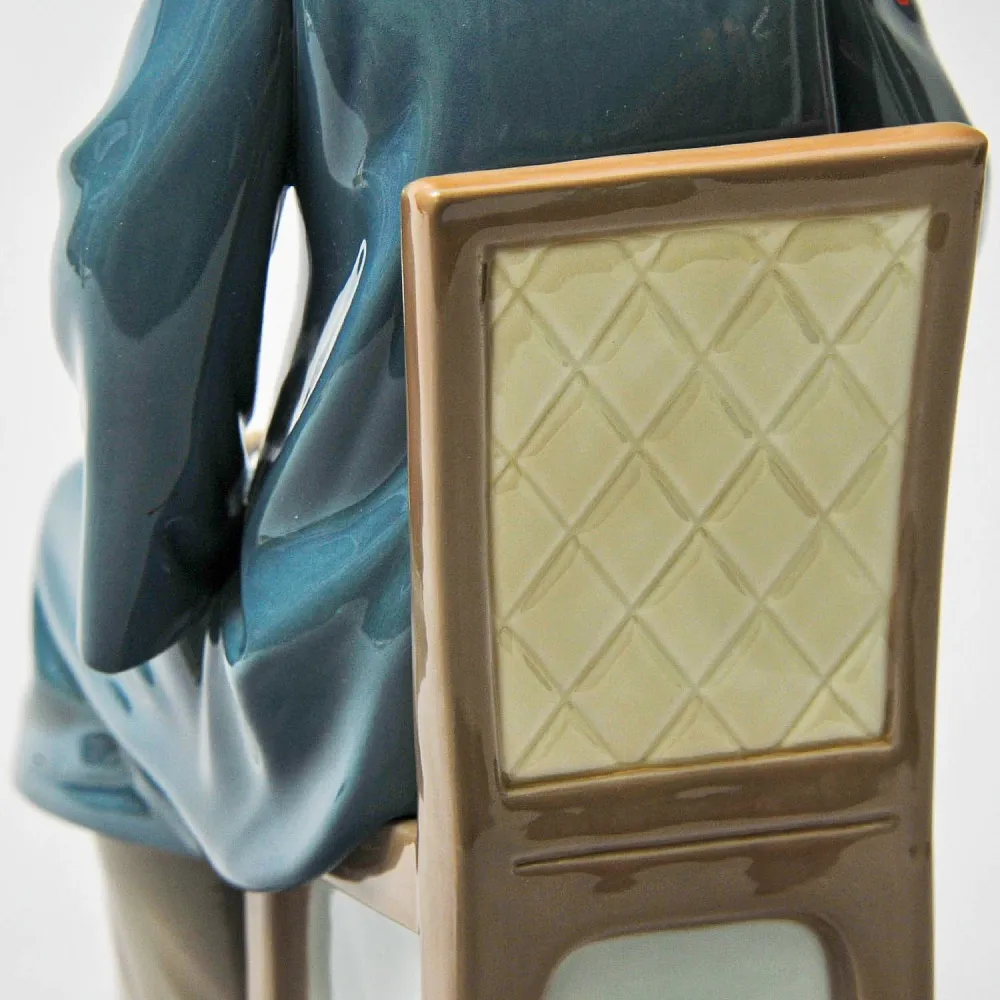 Большая Коллекционная Фарфоровая статуэтка «ВЫПУСКНИК». Lladro Испания - 1983 год.