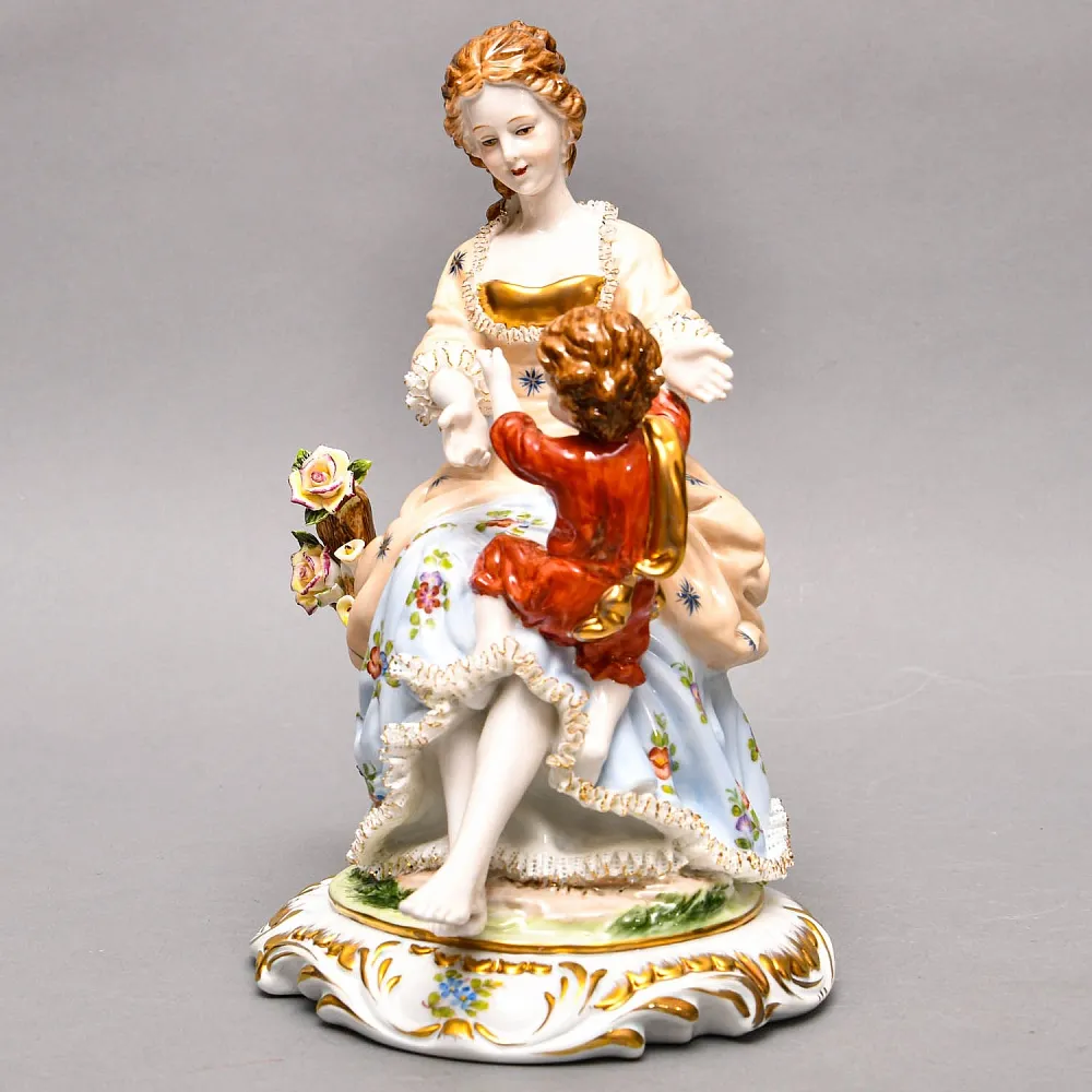 Коллекционная Фарфоровая Статуэтка «Материнство. Мать и Дитя», SANDIZELL PORCELAIN Германия.
