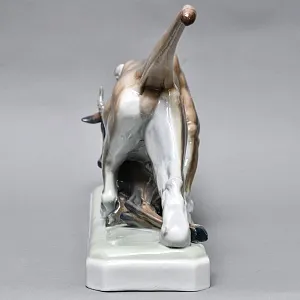 Большая! Авторская Фарфоровая статуэтка «ПУМА С ДОБЫЧЕЙ», ROSENTHAL Германия - 1938 год. 