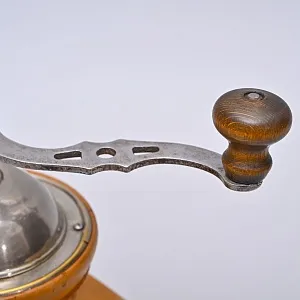 Коллекционная ручная механическая кофемолка «ARMIN» Бельгия, середина ХХвека.