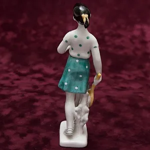 РЕДКОСТЬ!! Фарфоровая Статуэтка «Бадминтонистка», ЛФЗ СССР - 1955 год.