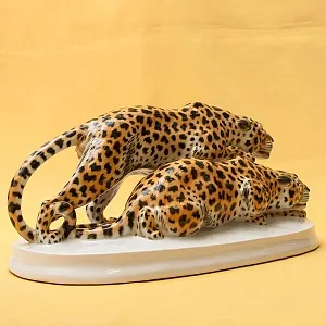 Редкость! Большая Фарфоровая Статуэтка «Два Ягуара На Охоте», Schwarzburger, Германия -1925 год.