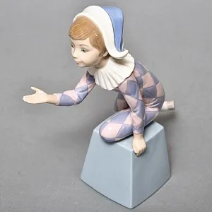 Коллекционная Фарфоровая статуэтка «Маленький Арлекин С», Lladro Испания, 1980 - 1985 годы.