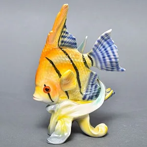 Коллекционная Фарфоровая статуэтка «Аквариумная рыбка. Скалярия», GOEBEL Германия, 1950 - 1955 годы. 