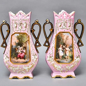 Антикварные Парные Фарфоровые Вазы «Счастливое детство», Франция, конец XIX - начало ХХ века. 